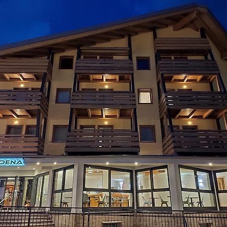Hotel Moena Exterior photo