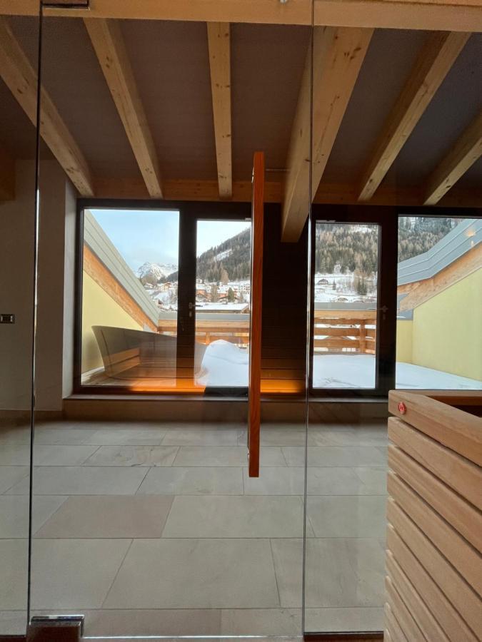 Hotel Moena Exterior photo